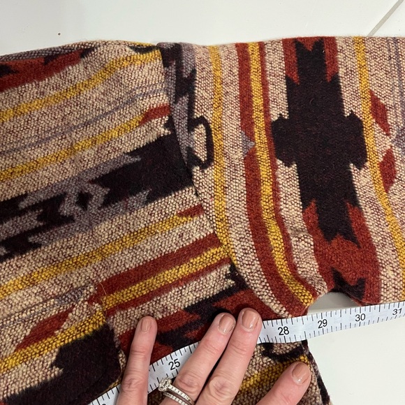 ❌Perch Multicolor Aztec Jacket

💵Bundle&Save💵 - Picture 5 of 7